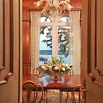 酒店 La Vittoriana 萨罗