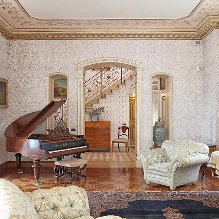 La Vittoriana Hotel