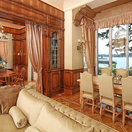 La Vittoriana Hotel