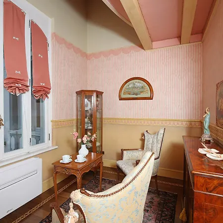 La Vittoriana Hotel