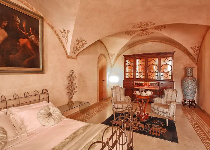 Hotel La Vittoriana Saló