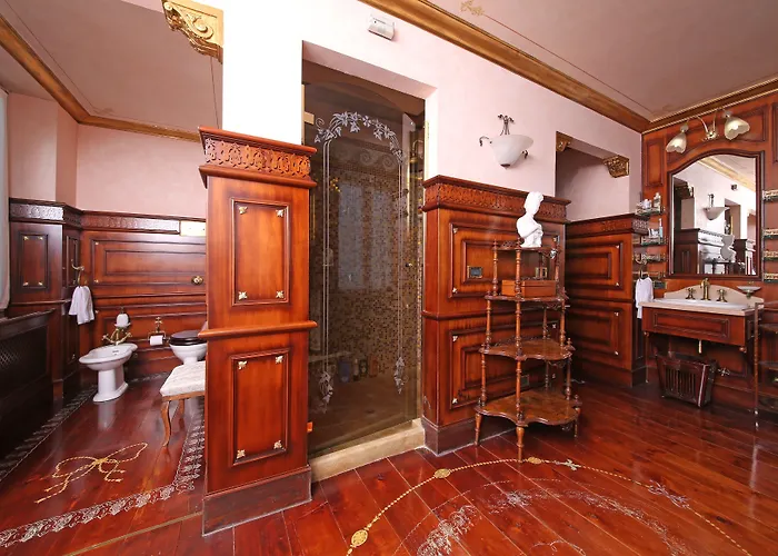 La Vittoriana 3* Saló