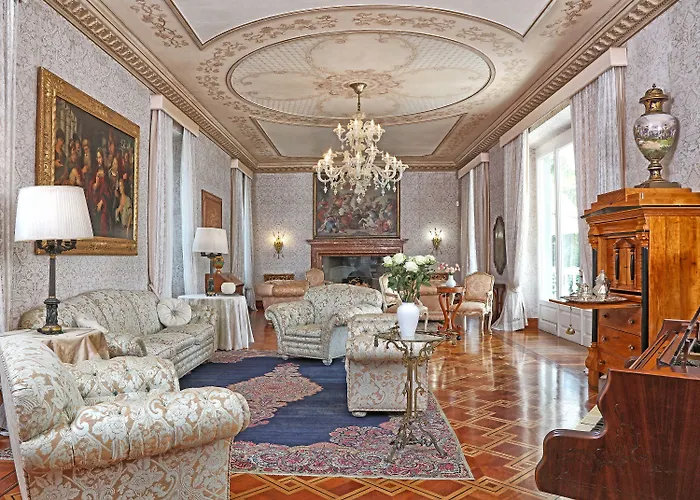 Hotel La Vittoriana Saló